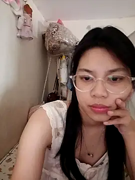 Snapshot of Katanh chatting on October 26, 7:03 am Katanh online show from October 26, 7:03 am