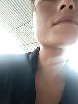 linda bae00 online show from September 29, 1:33 am