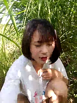 linda bae00 online show from November 7, 1:49 am