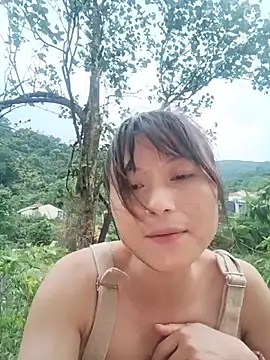 Snapshot of linda_bae00 chatting on May 20, 11:38 am linda bae00 online show from May 20, 11:38 am