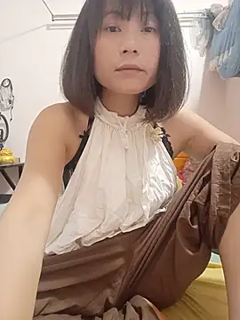 Snapshot of linda_bae00 chatting on May 26, 12:17 am linda bae00 online show from May 26, 12:17 am