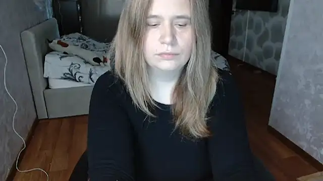 Snapshot of AdelinaLawson chatting on May 10, 9:14 am AdelinaLawson online show from May 10, 9:14 am