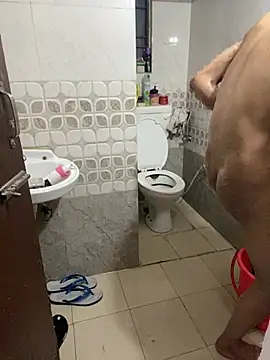 Snapshot of kaylee_demm chatting on March 6, 1:07 pm kaylee demm online show from March 6, 1:07 pm