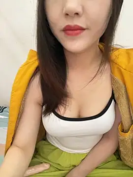 Snapshot of Dieknr chatting on October 25, 1:46 am Dieknr online show from October 25, 1:46 am