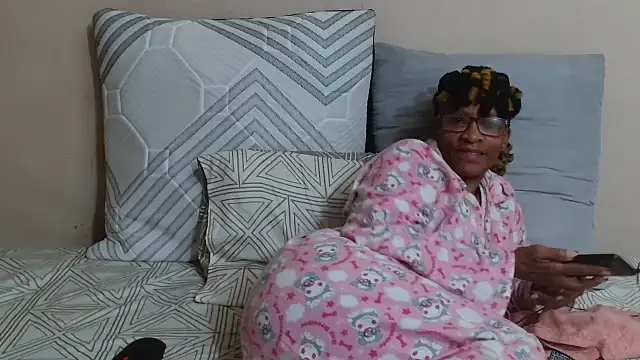 SugarPoppy24xxx online show from September 27, 3:06 pm