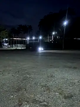 Snapshot of Sam_pablo21 chatting on November 1, 11:18 pm Sam pablo21 online show from November 1, 11:18 pm