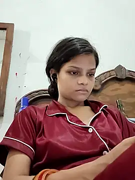 Snapshot of Komal0099 chatting on September 25, 2:43 pm Komal0099 online show from September 25, 2:43 pm