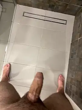 MrZli online show from November 4, 5:23 pm