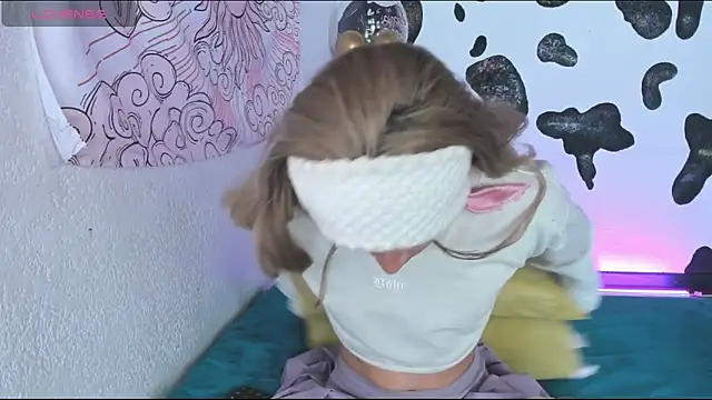 brihanna cooper online show from December 18, 2:01 pm