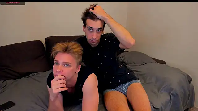 LawrenceMiles online show from October 23, 8:18 pm