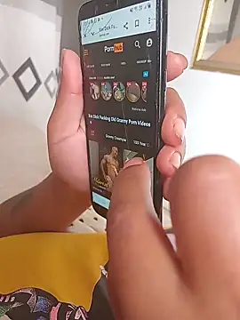 Snapshot of Big10387 chatting on December 21, 1:18 pm Big10387 online show from December 21, 1:18 pm