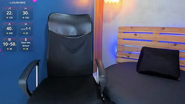 Daiisy kiss online show from September 15, 7:25 pm