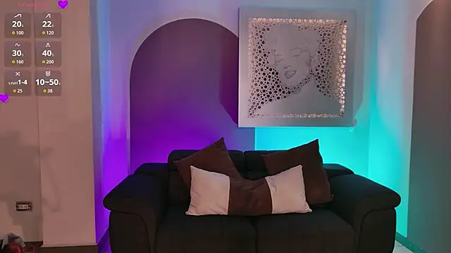 AprilRhodes  online show from October 4, 7:01 pm