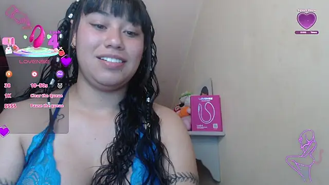 Snapshot of catalina_saenz19 chatting on October 28, 11:51 pm catalina saenz19 online show from October 28, 11:51 pm