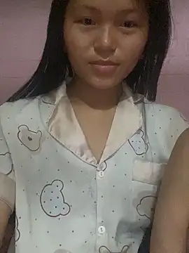 Snapshot of milo_bae chatting on April 20, 10:55 pm milo bae online show from April 20, 10:55 pm
