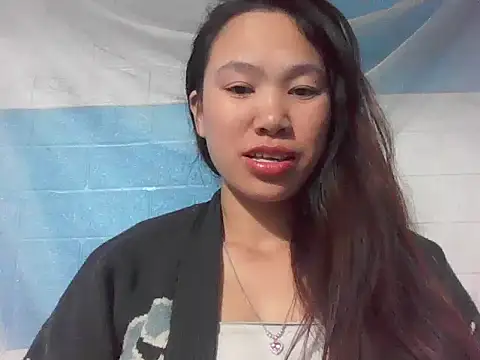 fanchunn online show from November 17, 1:06 pm