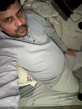 Snapshot of Diabloproducciones chatting on November 6, 12:22 am Diabloproducciones online show from November 6, 12:22 am