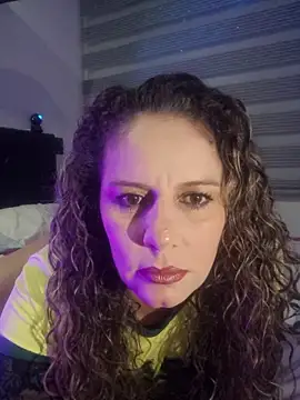 Nina vallon online show from July 11, 10:40 am