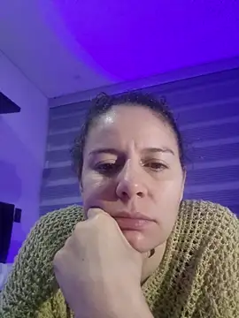 Nina vallon online show from July 15, 10:09 am