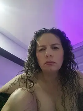 Nina vallon online show from July 17, 10:33 am