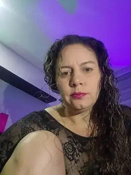 Nina vallon online show from July 21, 10:39 am