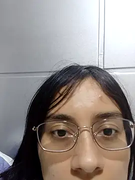 Snapshot of demonicangelic chatting on January 16, 1:09 am demonicangelic online show from January 16, 1:09 am