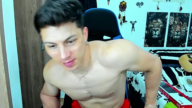 javiersexymann online show from February 14, 11:09 pm