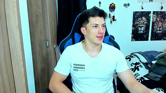 javiersexymann online show from February 16, 10:21 pm