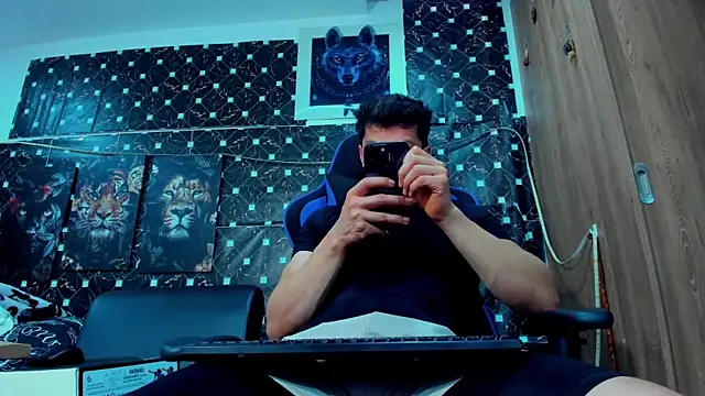 javiersexymann online show from October 10, 9:36 pm