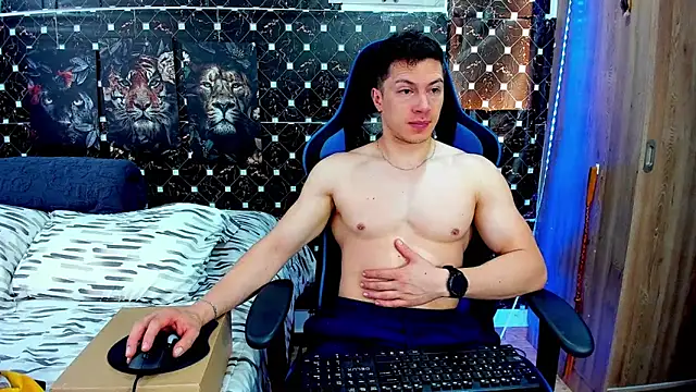 javiersexymann online show from July 30, 6:51 pm