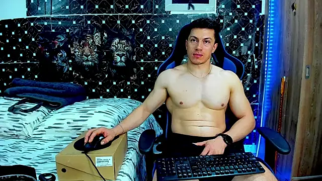 javiersexymann online show from August 4, 6:38 am