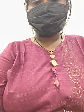 Snapshot of chaitara-reddy chatting on June 18, 9:58 am chaitara-reddy online show from June 18, 9:58 am