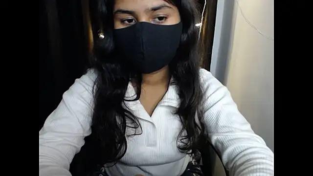 Snapshot of Vanya_7 chatting on November 1, 7:21 am Vanya 7 online show from November 1, 7:21 am