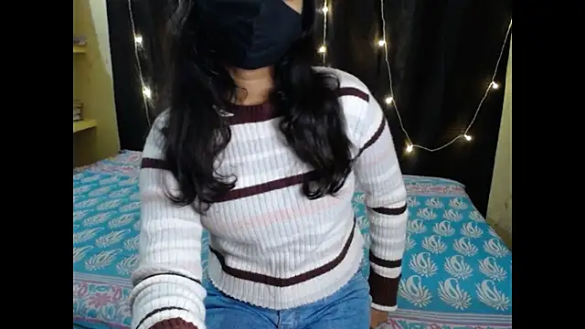 Snapshot of Vanya_7 chatting on November 13, 6:01 am Vanya 7 online show from November 13, 6:01 am