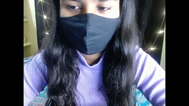 Snapshot of Vanya_7 chatting on November 17, 6:46 pm Vanya 7 online show from November 17, 6:46 pm