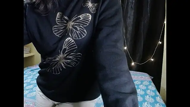 Snapshot of Vanya_7 chatting on December 5, 10:02 am Vanya 7 online show from December 5, 10:02 am