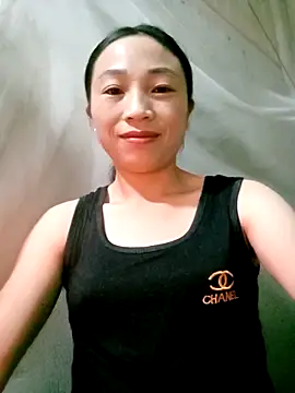 lucybaby00 online show from November 20, 6:18 pm