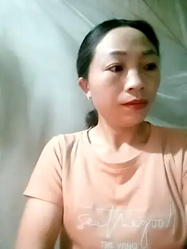 lucybaby00 online show from December 19, 7:10 pm