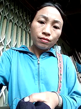 lucybaby00 online show from May 2, 1:10 am