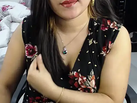 Snapshot of Ridiha_Pari chatting on December 18, 3:40 pm Ridiha Pari online show from December 18, 3:40 pm