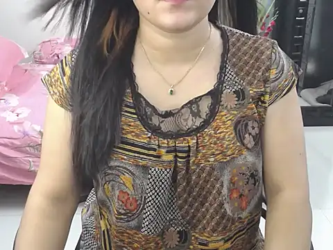 Snapshot of Ridiha_Pari chatting on May 12, 10:45 am Ridiha Pari online show from May 12, 10:45 am