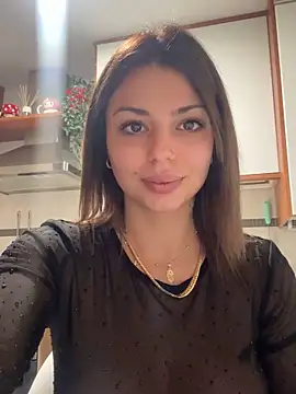 Snapshot of NoeliaGarcia17 chatting on November 4, 12:32 am NoeliaGarcia17 online show from November 4, 12:32 am