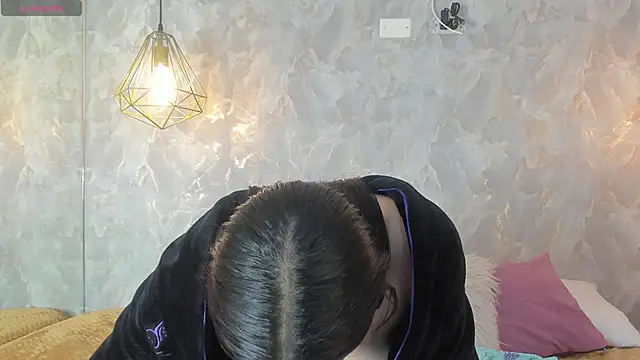 Snapshot of shumy_angels chatting on November 11, 4:34 am shumy angels online show from November 11, 4:34 am