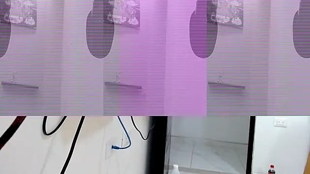 skinnyverus18 online show from February 25, 7:23 pm