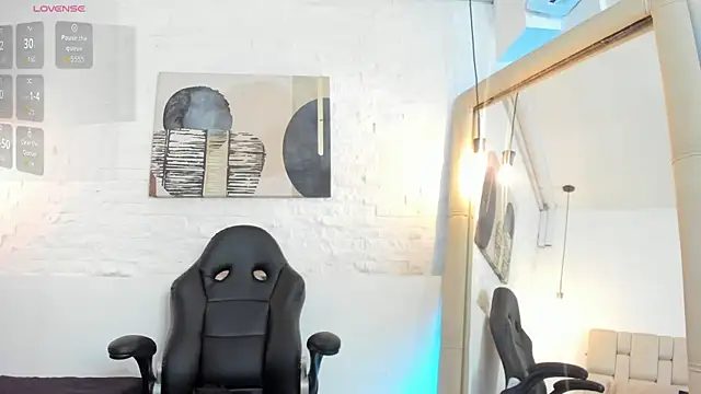 Sarah GothicGirl online show from November 15, 7:32 pm