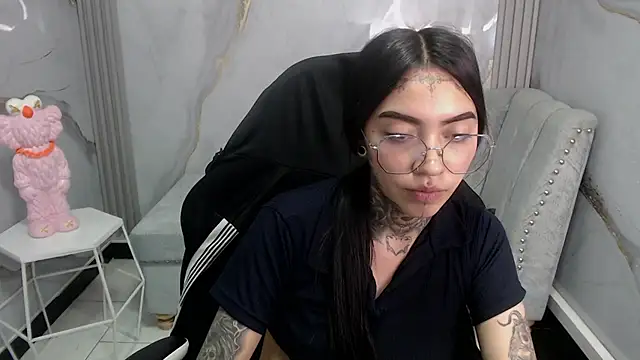 Ashley Blum v online show from October 25, 1:13 am