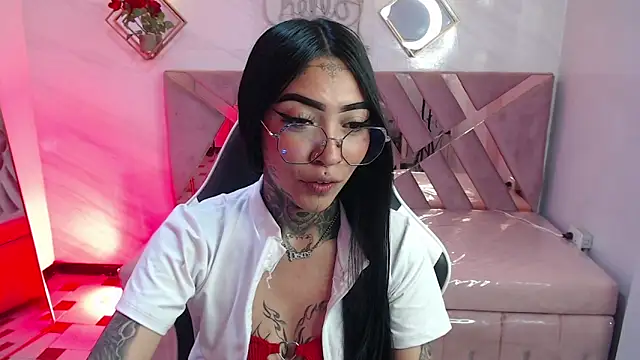 Ashley Blum v online show from October 26, 8:04 pm