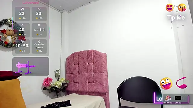 Snapshot of esmeraldaladys chatting on December 4, 10:13 am esmeraldaladys online show from December 4, 10:13 am