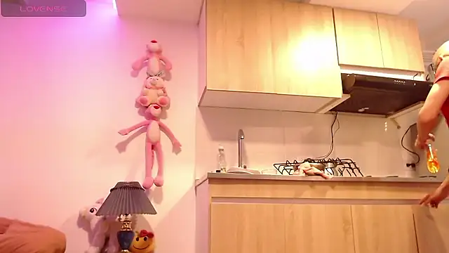 AllysonStonne online show from January 10, 9:16 pm