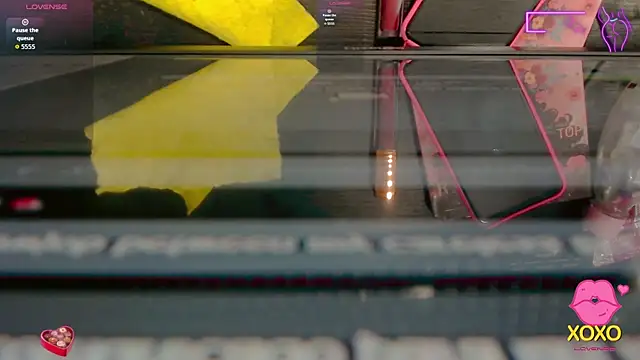 abigail 21  online show from September 10, 9:15 pm